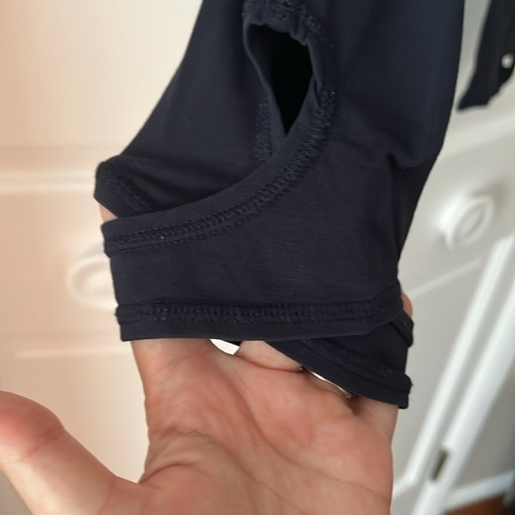 Anthropologie Navy Keyhole Leggings • XS • Active / Athleisure / Yoga - Picture 2 of 4